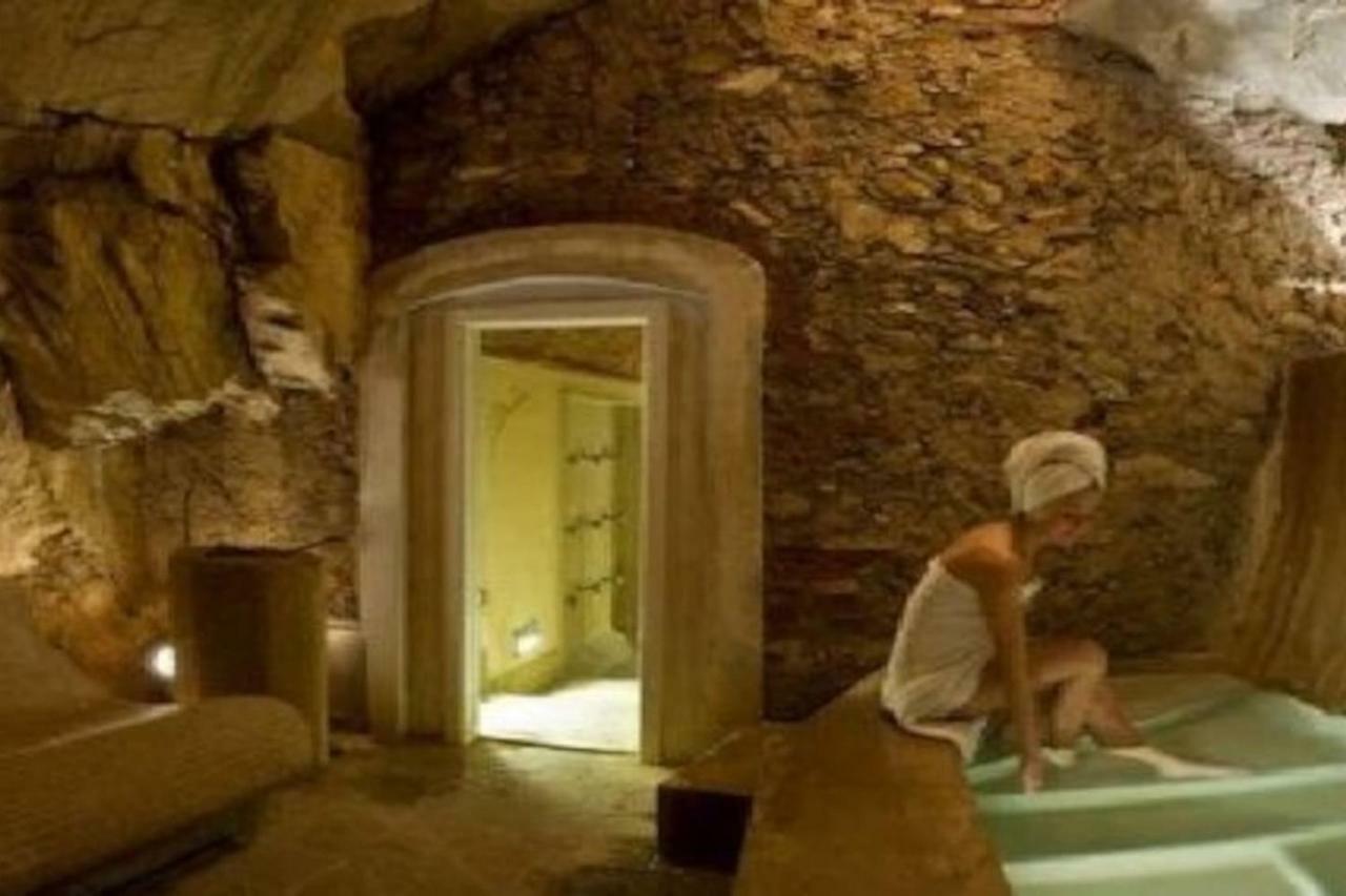 La Piccola Oasi Toscana Apartment Bagni di Lucca Luaran gambar